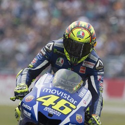 Unggul 10 Poin dari Lorenzo, Rossi: Kompetisi Masih Panjang