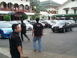 Klub Toyota Etios Valco Rayakan Ultah Pertama dengan Anak Yatim dan Jompo