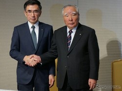 Suzuki Berupaya Lepaskan Diri dari Ketergantungan Sang Ayah