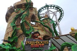 Mencari Telur Emas di Universal Studios Singapura