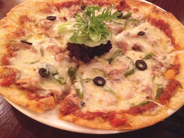 Menikmati Spaghetti Lada Hitam dan Pizza Sambal Matah Kreasi Eatalia