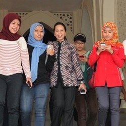 Cuti Lebaran, Menteri Rini Mudik ke Tokyo