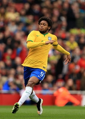 Milan Resmi Dapatkan Luiz Adriano