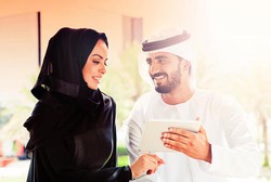 Beribadah Bersama di Bulan Puasa Juga Bisa Jaga Keintiman Pasutri