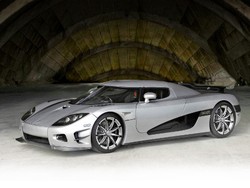 Mayweather Segera Tambah Koleksi Mobil Langka, Hanya Ada 3 Unit