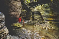 Antelope Canyon di AS? Bukan, Ini di Flores