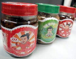 Selain Kue, Ayam Kodok dan Sambal Juga Bisa Jadi Bingkisan Lebaran (1)