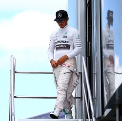 Hamilton Pole, Mercedes Start 1-2