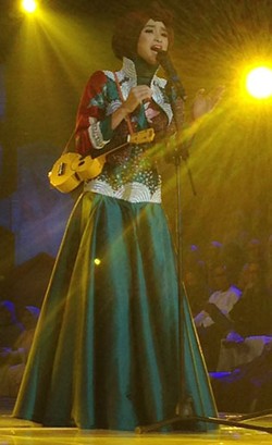 Bella Almira Buat 3 Juri Sunsilk Hijab Hunt Menangis