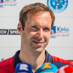 Untuk Juara di Arsenal, Cech Harus Lupakan Cintanya untuk Chelsea