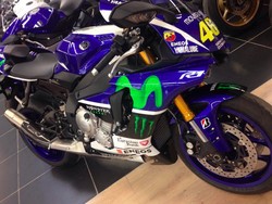 Yamaha R1 Mirip M1 Milik Valentino Rossi Ini Dijual Rp 272 Juta