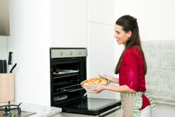 Gara-gara Ukuran dan Jenis Loyang Tak Tepat, Cake Bisa Kempes atau Bantat