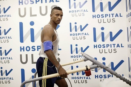 Nani Tuntaskan Kepindahannya ke Fenerbahce