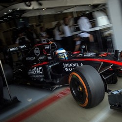 Alonso Akhirnya Raih Poin Pertama Musim Ini