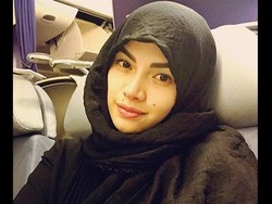 Napak Tilas ke Bukit Cinta Adam dan Hawa, Kaki Nikita Mirzani Bengkak