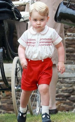 Lagi, Baju Seharga Rp 2,5 Juta yang Dipakai Pangeran George Habis Terjual