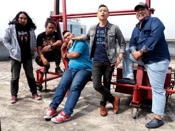 Cerita Seru Para Agen Rahasia 'Comic 8: Casino Kings'