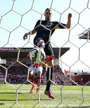 Berapa MU Harus Bayar Schneiderlin?