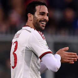 Adil Rami Resmi Milik Sevilla