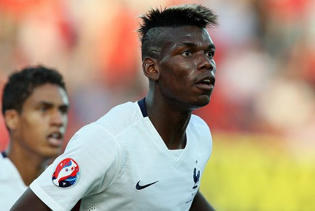 Bartomeu: Barca Tak Akan Beli Pogba Musim Ini