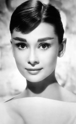 Puasa & Sarapan, Rahasia Tubuh Langsing Audrey Hepburn