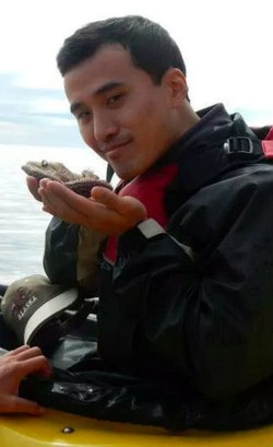 Pria Ini Bayar Rp 133 Juta ke Siapapun yang Bisa Membuatnya Tak Jomblo Lagi