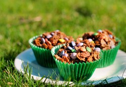 Dengan Cake Pop dan Chocolate Crispy Ini Lebaran Makin Meriah