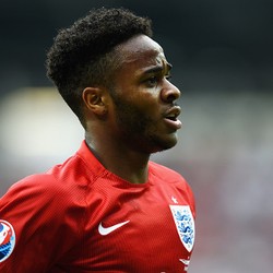 Sterling Dikabarkan Menolak Ikut Tur Pramusim Liverpool