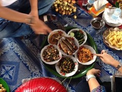 Tradisi Bedulang, Pesta Makan Saat Lebaran di Bangka