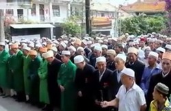 Idul Fitri di Tiongkok, Seperti Ini Ramainya