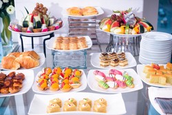 Agar Tak Banyak Terbuang, Lakukan Trik Ini Saat Sajikan Kue-kue Lebaran