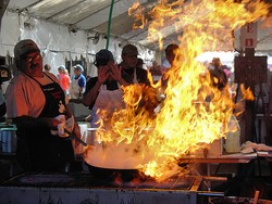Festival Bawang Putih dan Hamburger, Festival Makanan Unik di Amerika