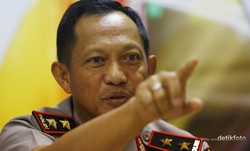 Kapolda Metro: Polisi Tidak Akan Keluarkan SIM untuk Anak-anak