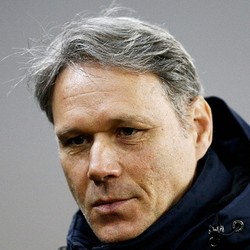 Kembali ke Timnas Belanda, Van Basten Jadi Asisten Pelatih
