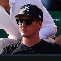 Schweinsteiger Tersanjung dengan Minat dari Inggris