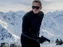 Drama Musikal James Bond Picu Kontroversi