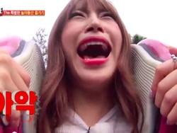 Kocak! Begini Ekspresi Jelek Hani EXID Saat Naik Roller Coaster