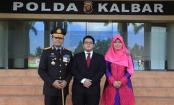 Kapolda Kalbar Gembleng Anaknya Ngonthel ke Kampus, Bukan Naik Mobil