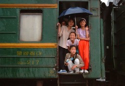 Wah, Ada Tur Kereta ke Pelosok Korea Utara!