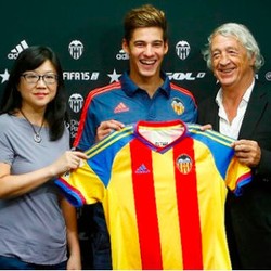 Lagi, Valencia Rekrut Pemain Muda