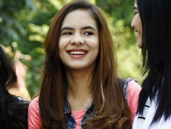Naksir Pacar Raisa, Stefhanie Zamora Nikmati Cinta Monyet