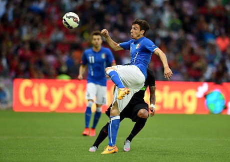 Darmian Belum Terjual