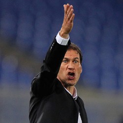 Garcia Bertekad Kembalikan Kegarangan Roma