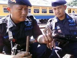 400 Personel Brimob Ikut Jaga Keamanan Pemudik Kereta Api