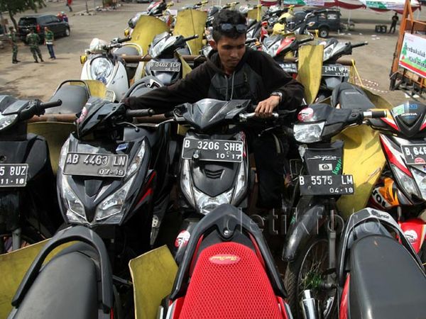 Mudik Bareng Honda Berangkatkan 1.100 Sepeda Motor