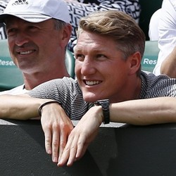 Bayern Tepis Isu Pertukaran Schweinsteiger-Di Maria dengan MU