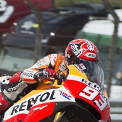 Lagi-lagi Tercepat, Marquez Ungguli Duo Yamaha