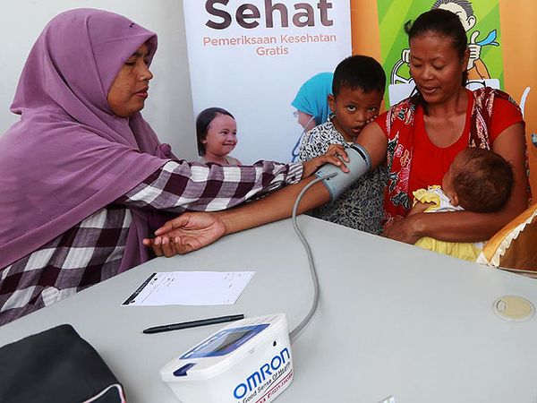 AAC Gelar Pengobatan Gratis