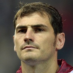 Kesalnya Orang Tua Casillas kepada Madrid