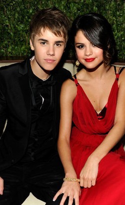 Selena Gomez Kepergok Kembali Kencan dengan Justin Bieber